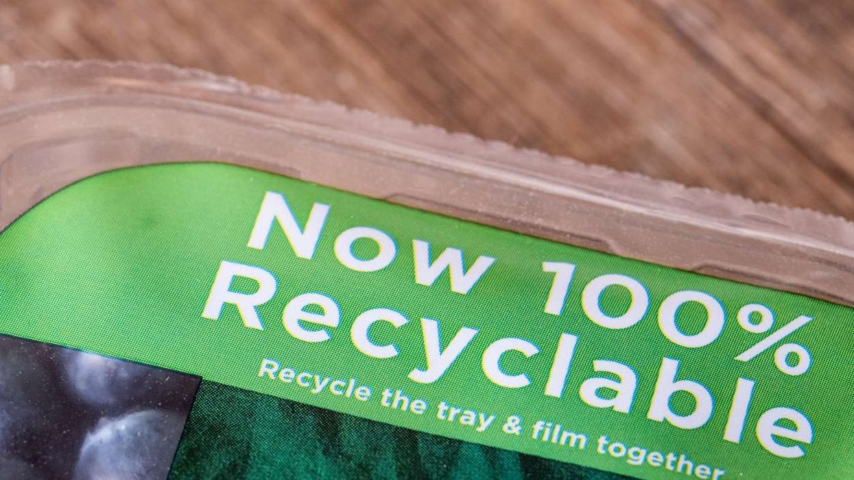 100% Recyclable tray and film for food packaging