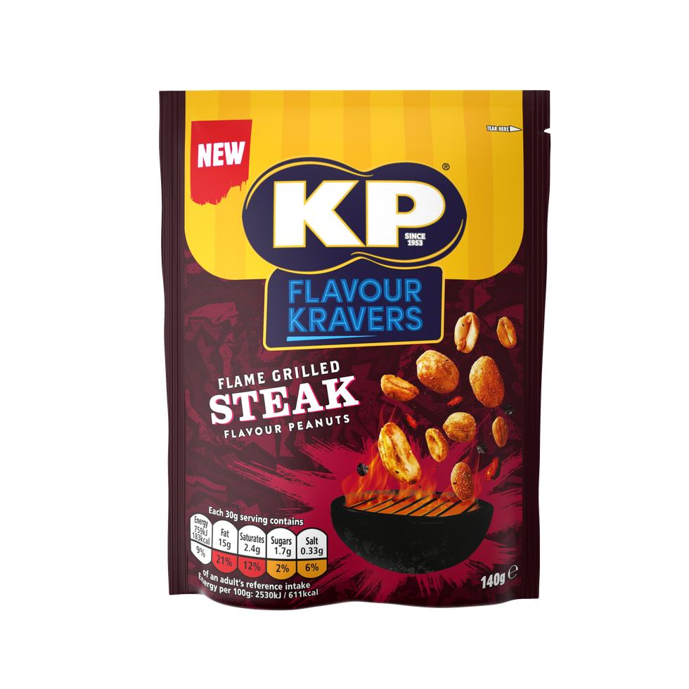 702598 KP Flavour Kravers Flame Grilled Steak Peanuts 140g   S 1 1 1