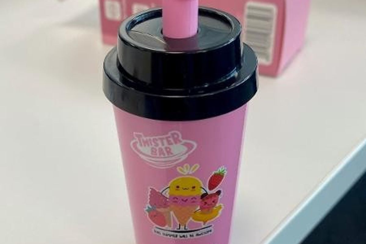 Smoore commits to not doing business with "underage" vape brands