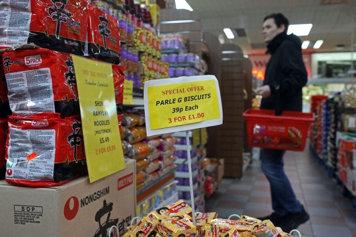 Soaring prices dampen UK Ramadan celebrations