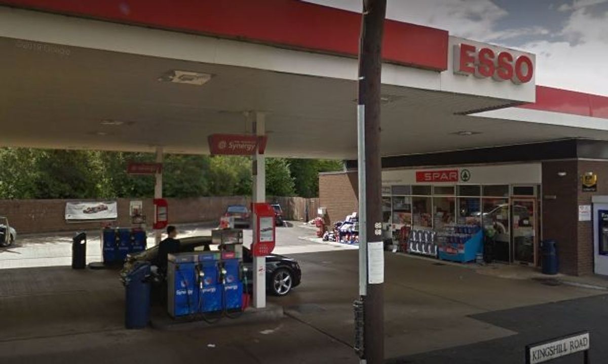 Swindon forecourt store robbed at gunpoint  