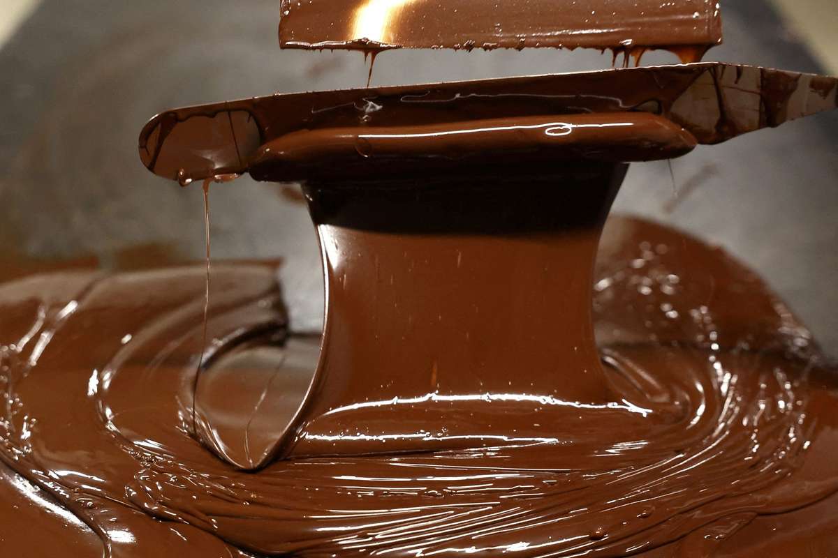 Heavy metal in most chocolates may not pose health risk, researchers say