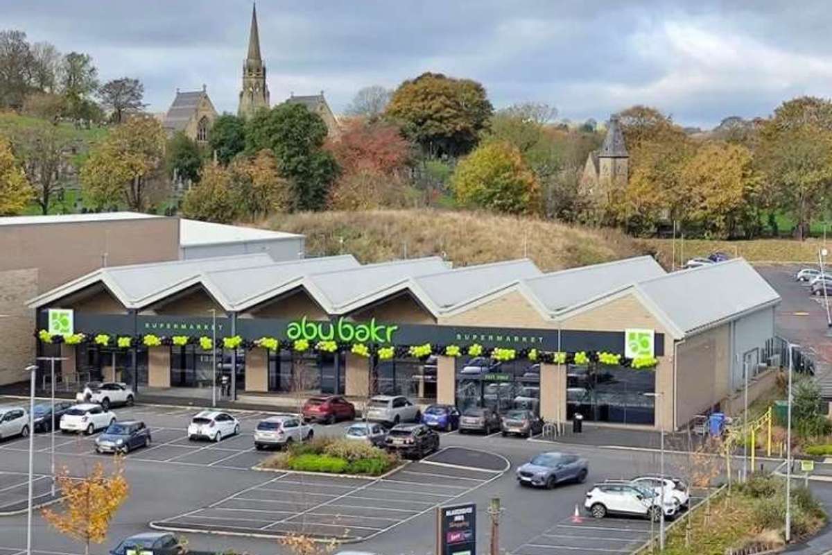 Abu Bakr Supermarket charity run hospice