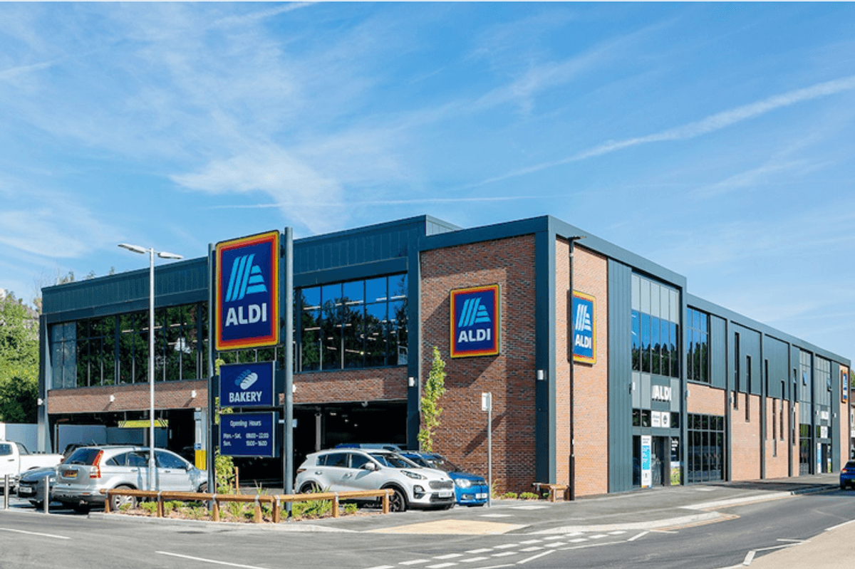 Aldi to open 8 new stores in London