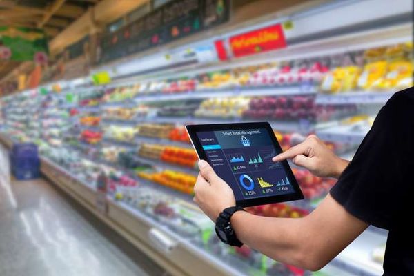 Artificial intelligence in retail