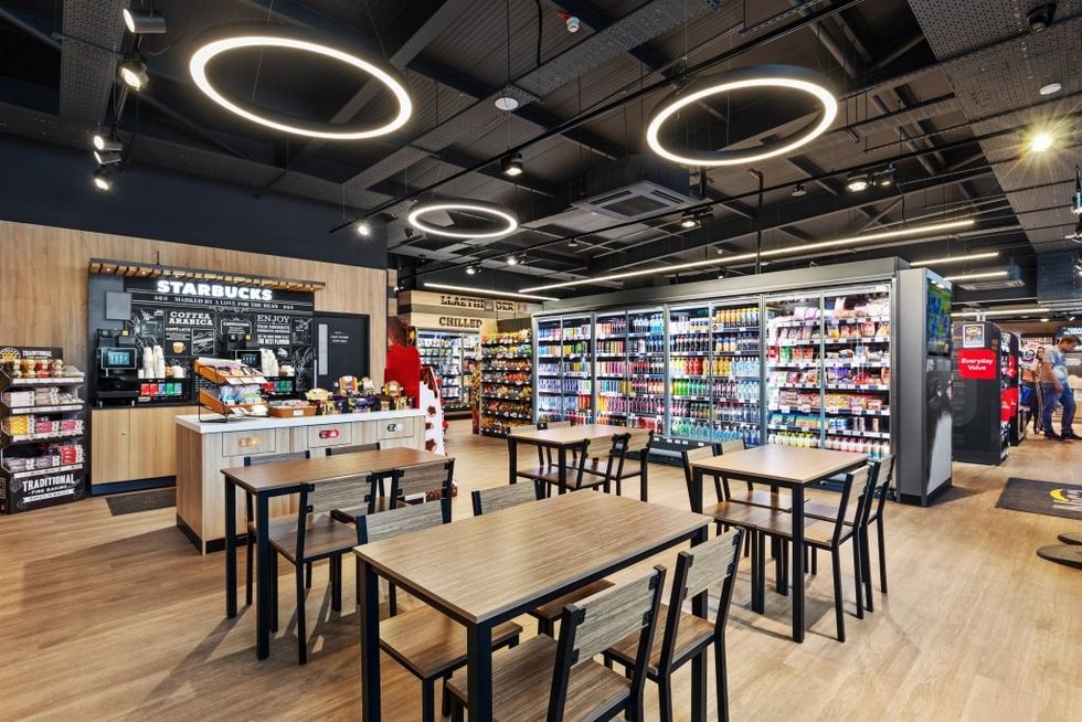 Ascona Machynlleth 3