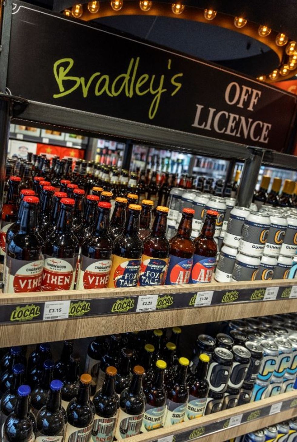 Bradleys off licence