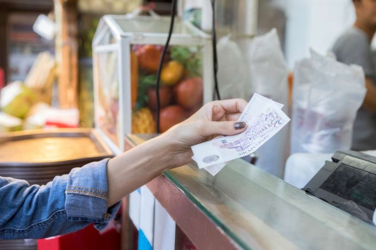 businesses support mandating cash acceptance