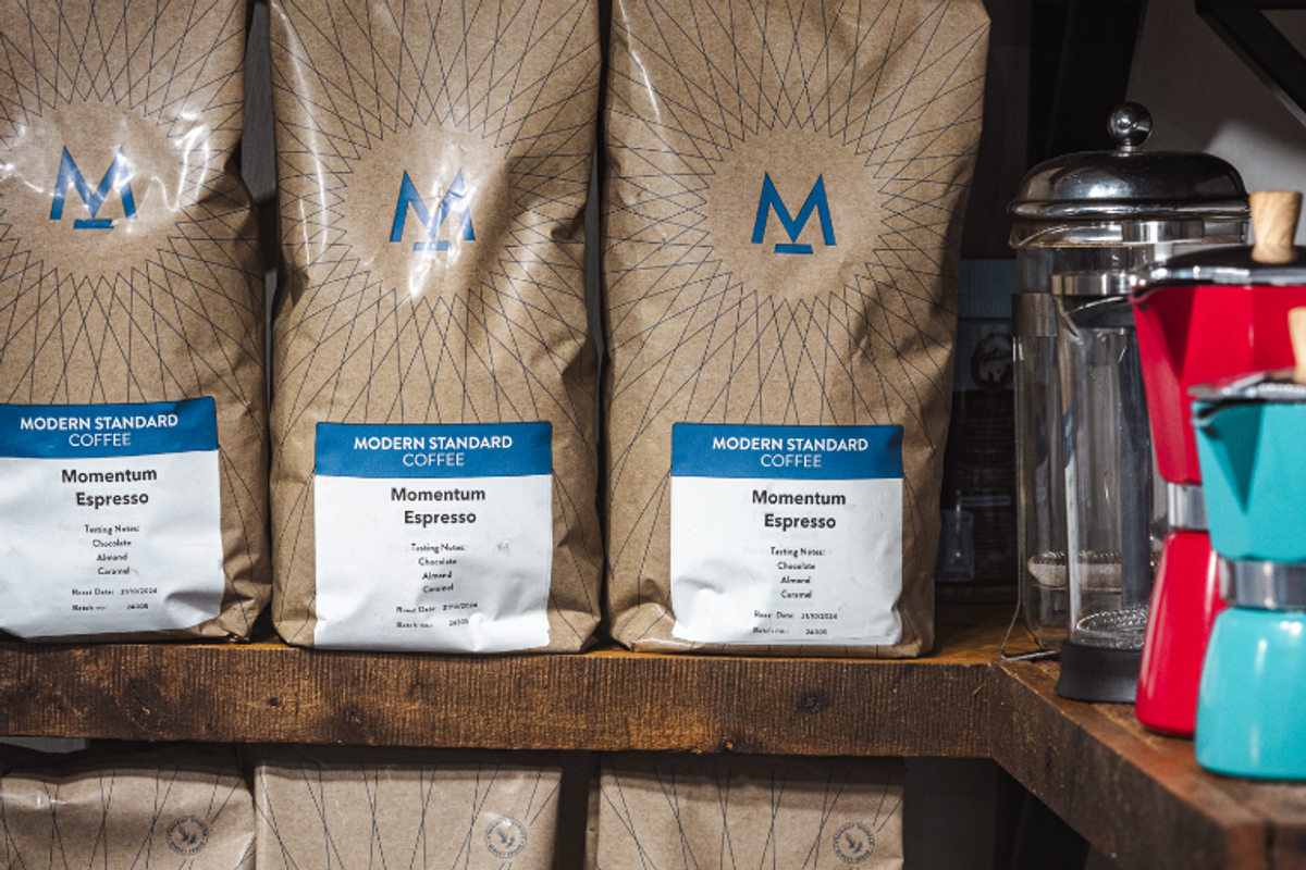 Café Delice coffee-to-go concept by Delice de France featuring Modern Standard beans