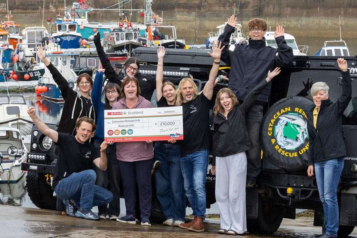 Cetacean Research & Rescue Unit awarded grant of £10,000 by SPAR Scotland