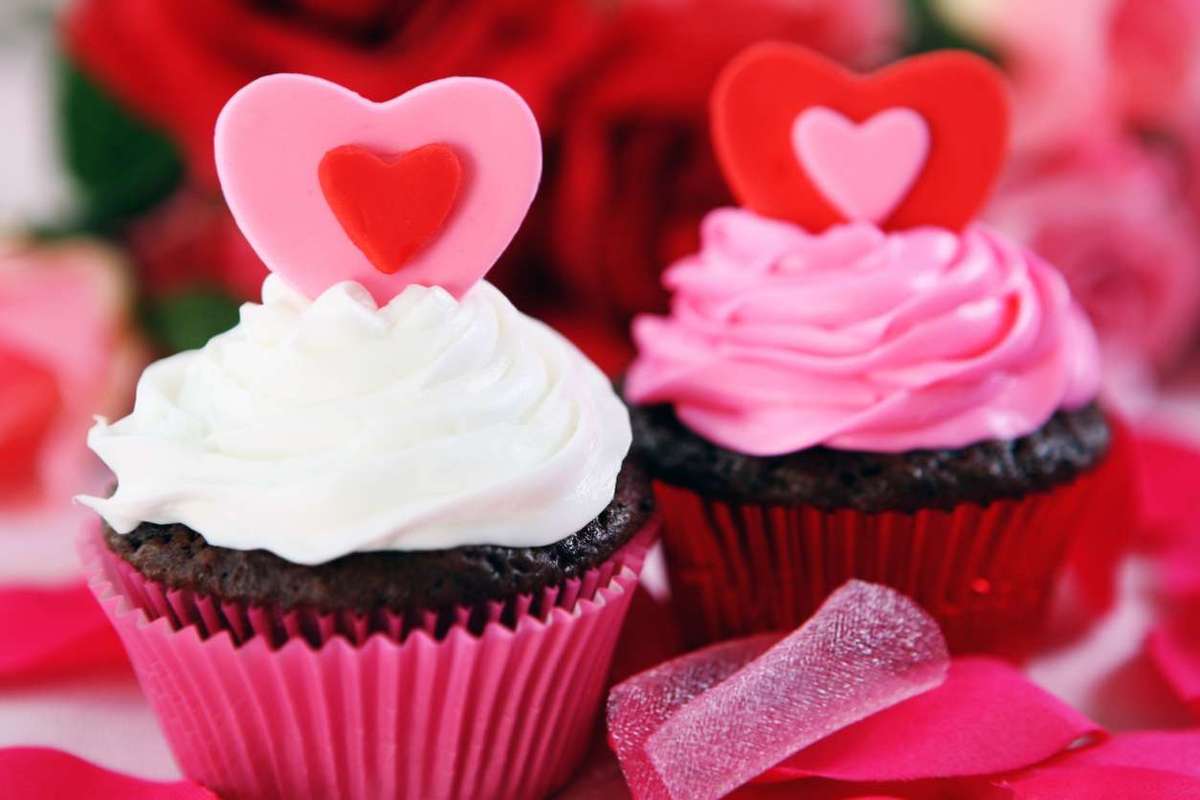 Chocolate Valentine's cupcakes