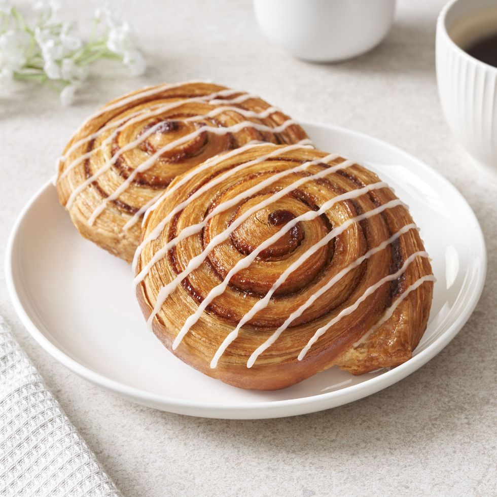 Cinnamon Swirl Iced TwoPack resized