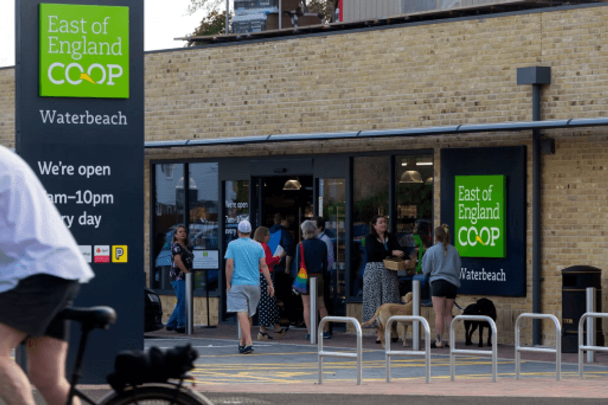 Co-op electronic shelf labels