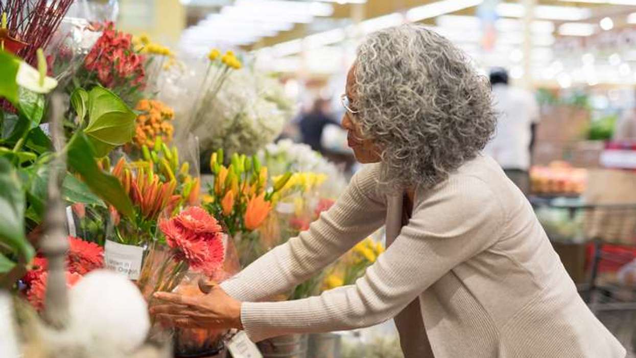 Co-op prepping to sell more than 2.2 million flower stems during Mother’s Day
