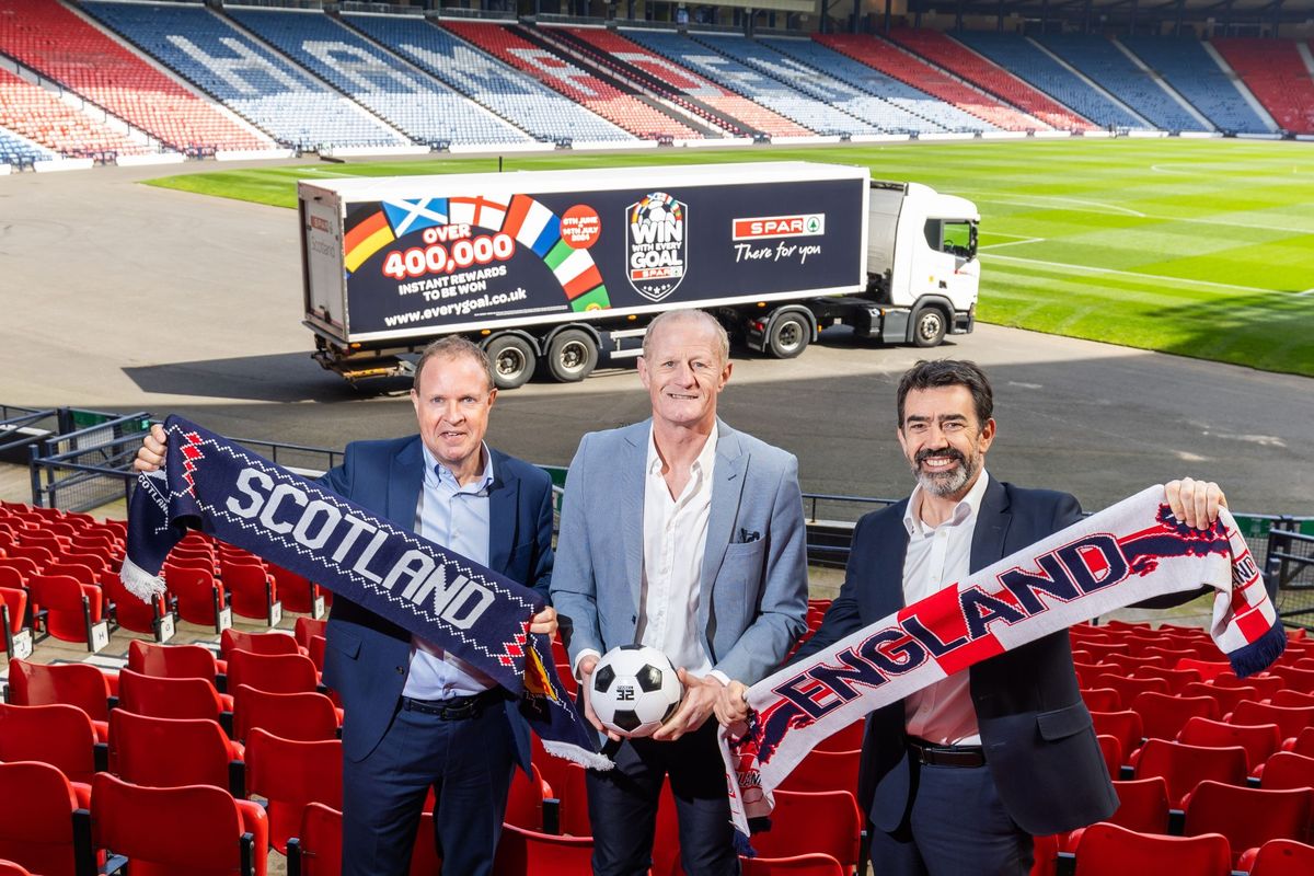 SPAR wholesalers James Hall and CJ Lang team up to relaunch Win With Every Goal campaign