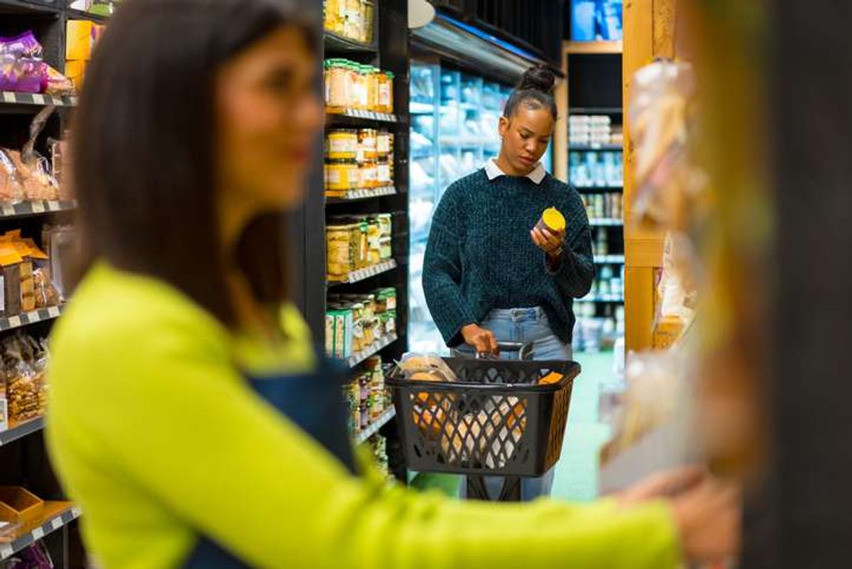 consumer confidence Middle East conflict UK