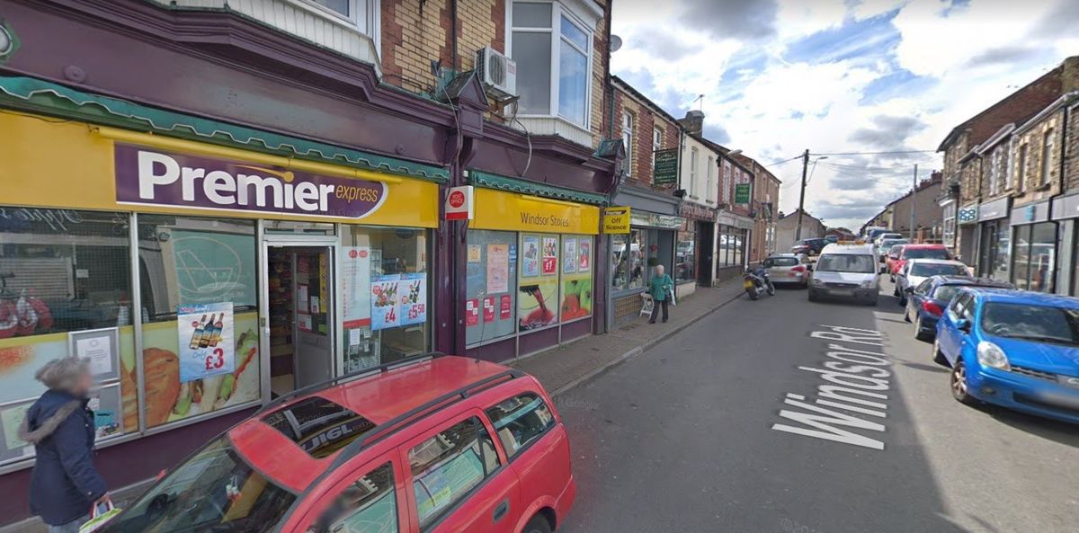 Convert former Pontypool c-store to convenience store