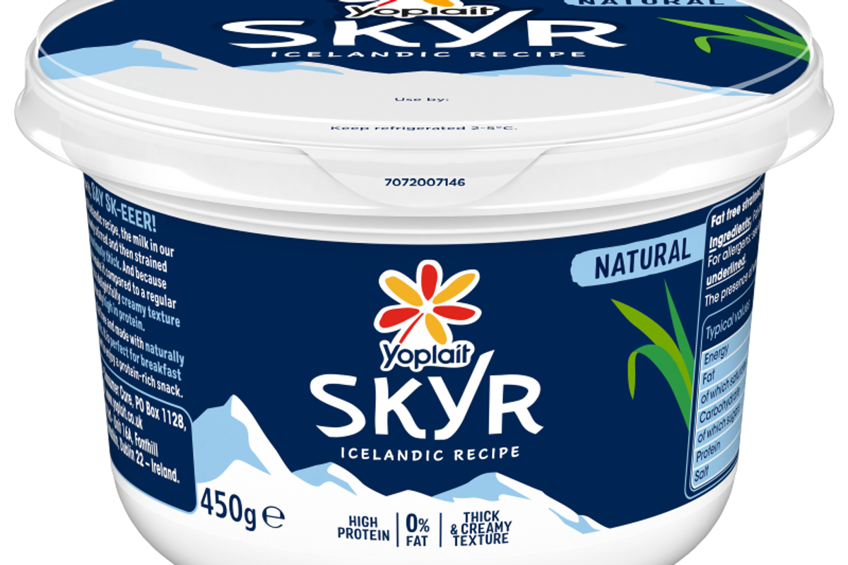 Creamy Yoplait SKYR Natural Yogurt in a 450g pot with honey and granola toppings.