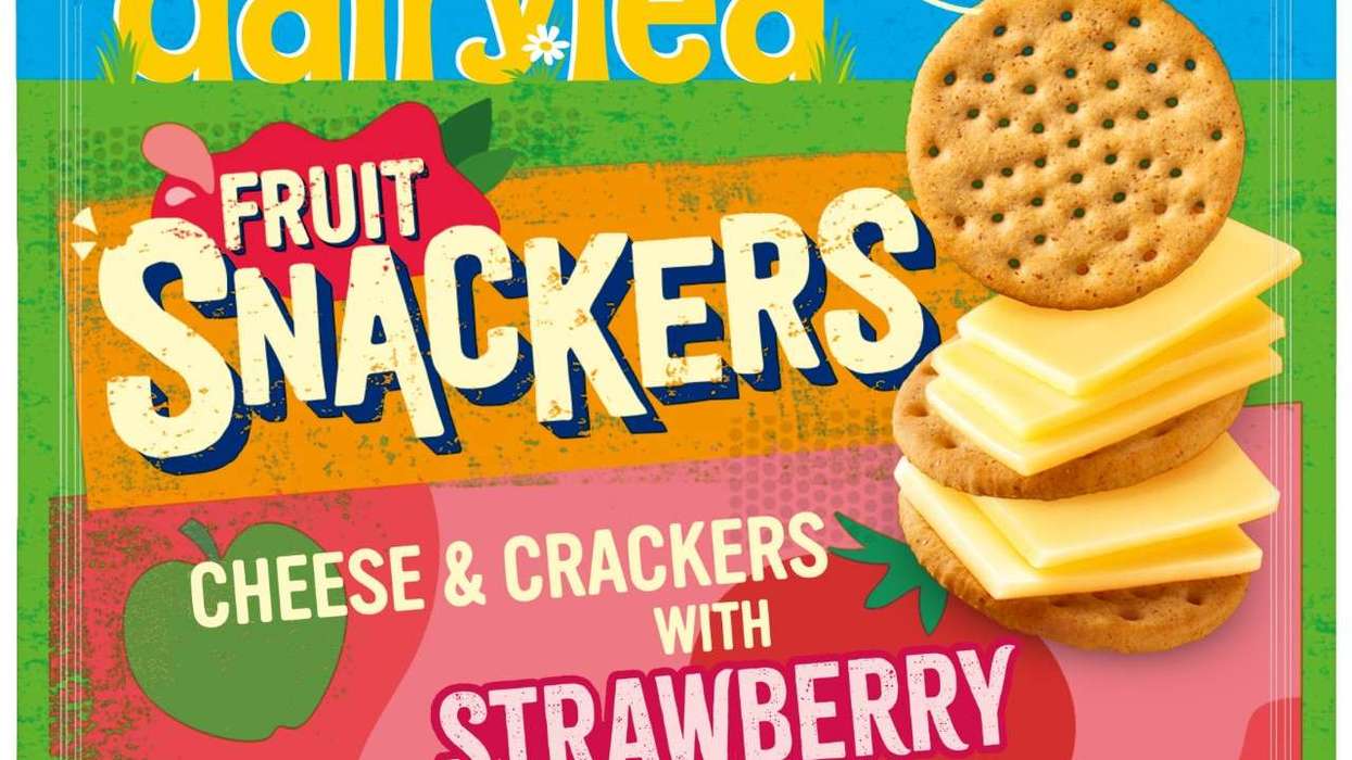 Dairylea Snackers with Strawberry Fruit Bites