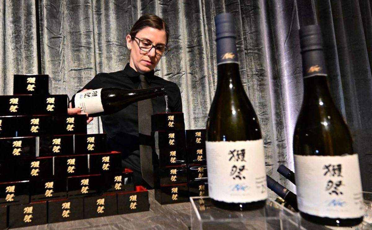 ​Dassai Blue 23 sake