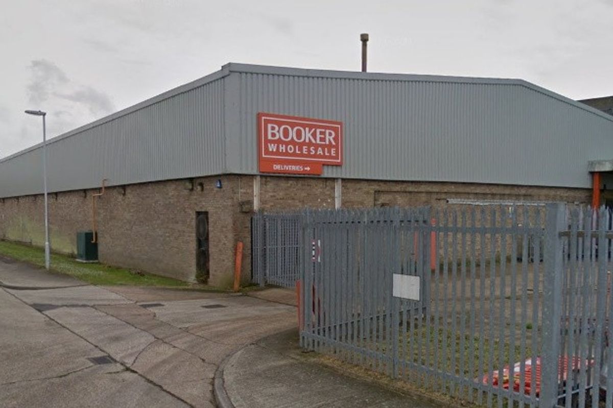 Police thwart gun-wielding men’s attempt to rob Booker Worthing