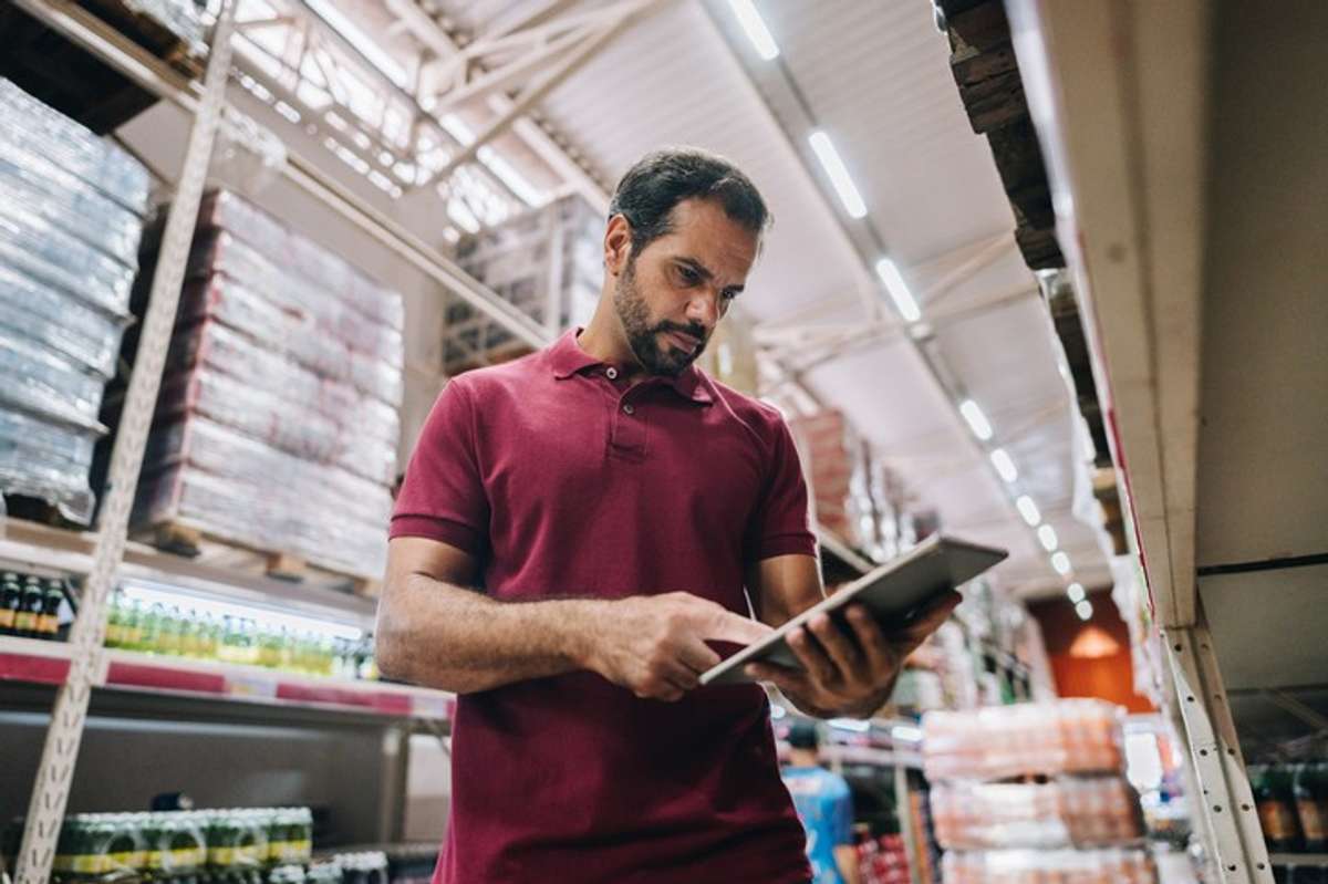 Digital payment outage warning in UK retail