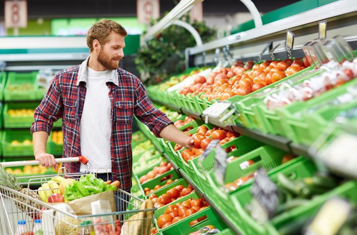 Early-season fresh strawberries and aubergines flood Britain in 2025, aiding UK retailers.