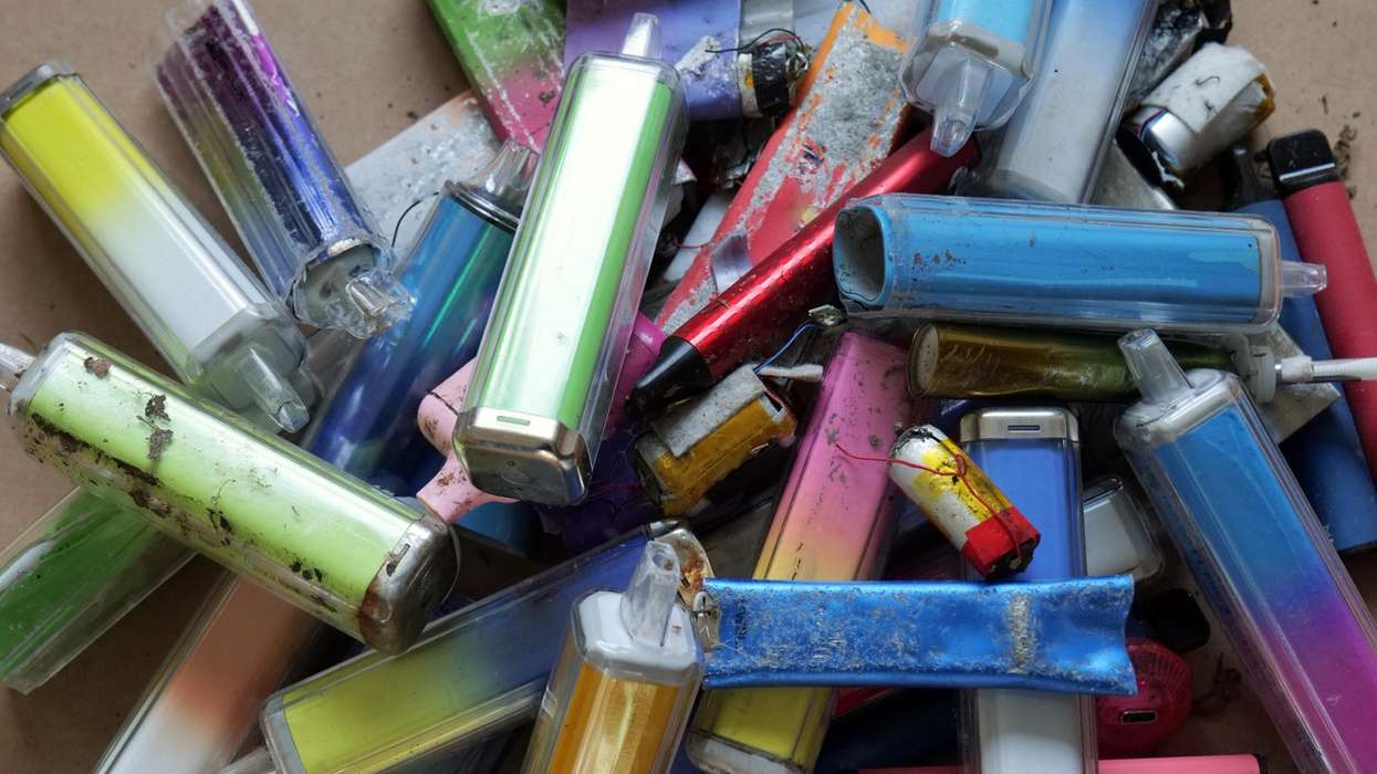 Environmental warning over new UK vape products amid disposable ban