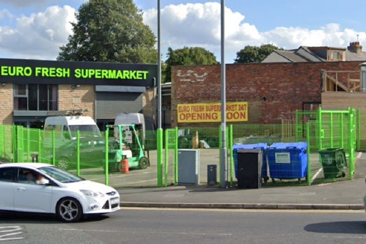 Retrospective approval for store opened without planning permission