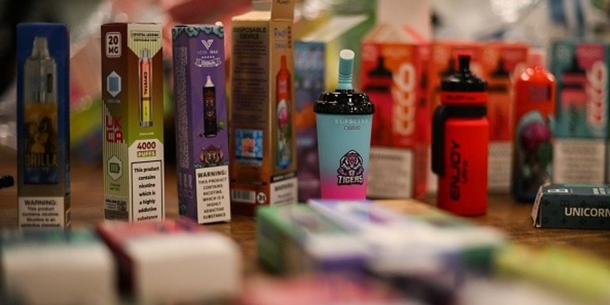 Disposable Vape Ban: 61% May Buy Illicit Vapes | Asian Trader Disposable Vape Ban: 61% May Buy Illicit Vapes | Asian Trader