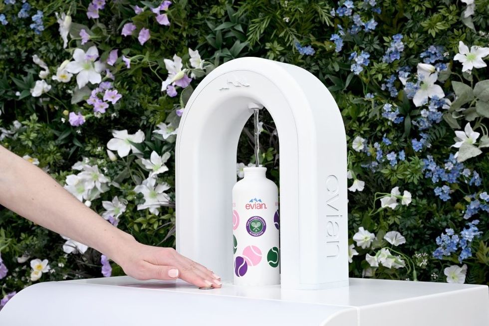 Evian refill station Spectators 3