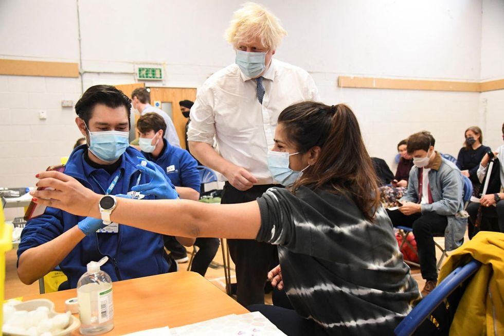 Face mask requirement amid Tory rebellion