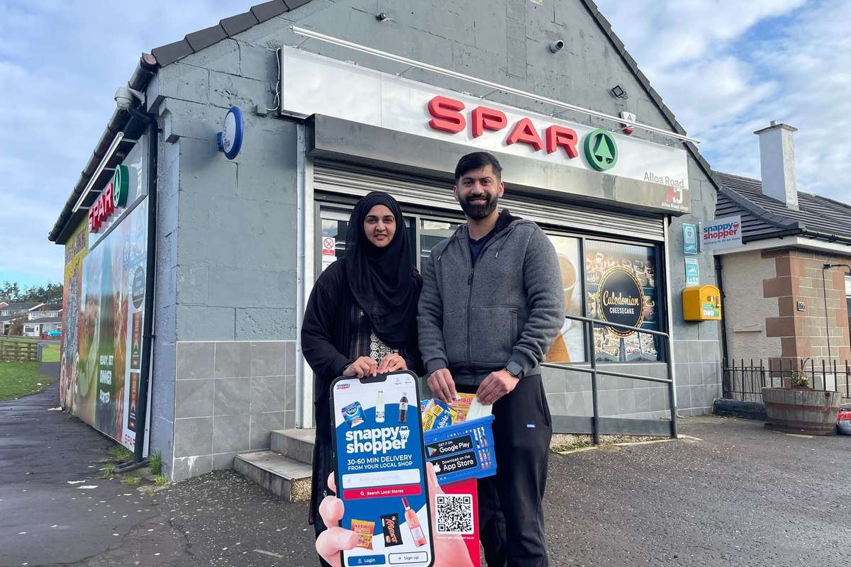 Falkirk convenience store Snappy Shopper