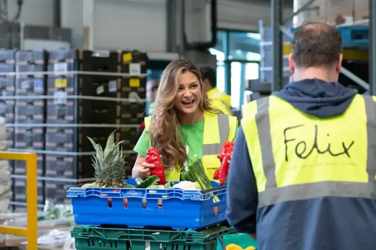 Felix volunteers