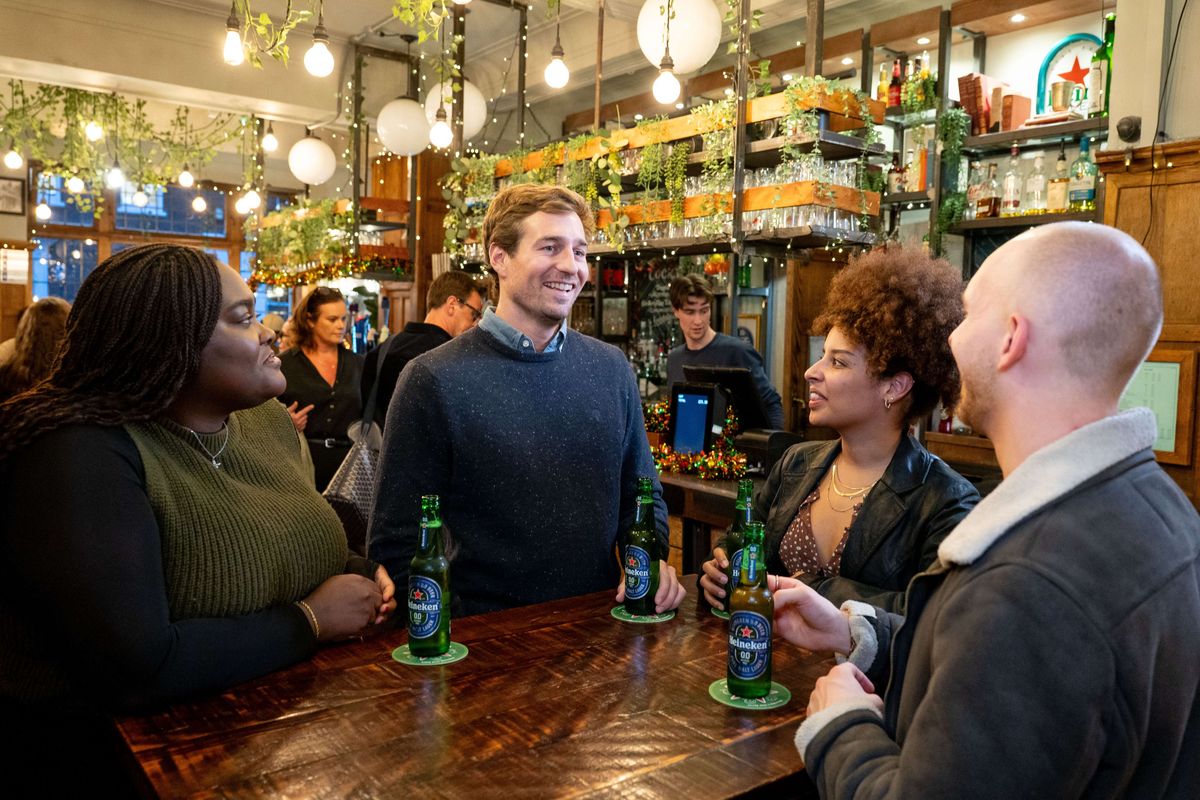 festive office party with Heineken 0.0 alcohol-free beer