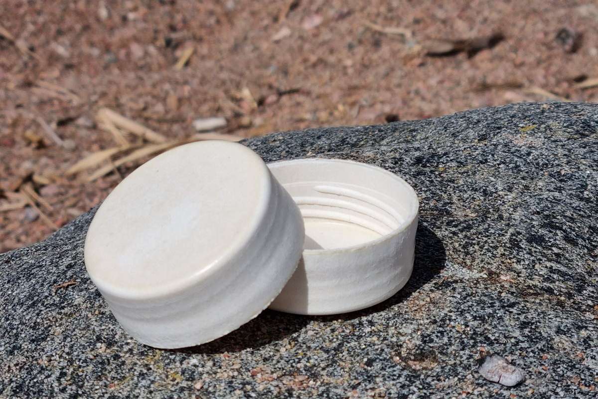 fibre-based closure cap