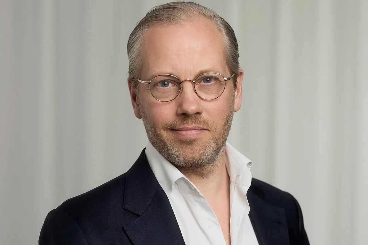 France bans nicotine pouches Haypp boycott champagne