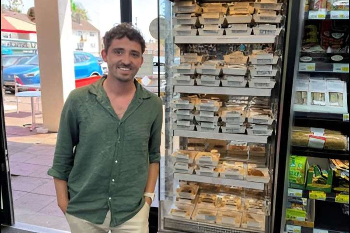 George Phillips: TJ’s Late Shop Londis, Hemel Hampstead