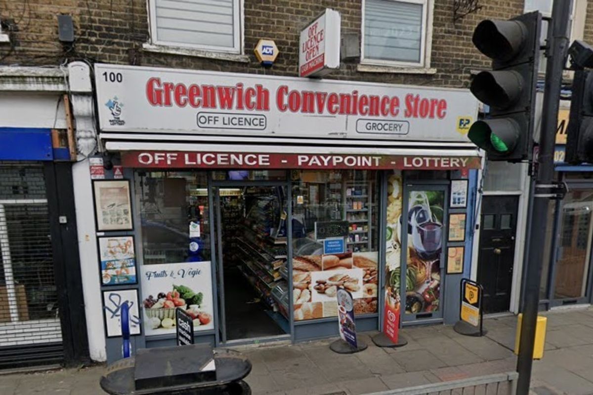 Greenwich store under review after vape sold to children