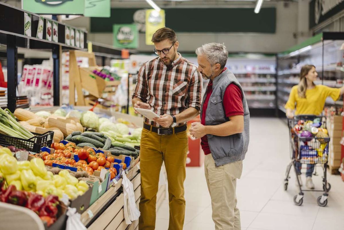Grocery Store Manager Training New Employee