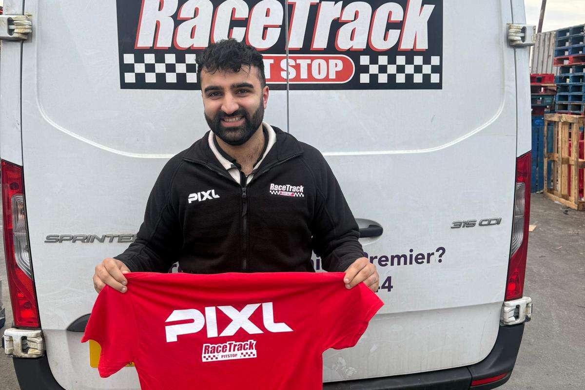 Guna Sud: RaceTrack, Wishaw