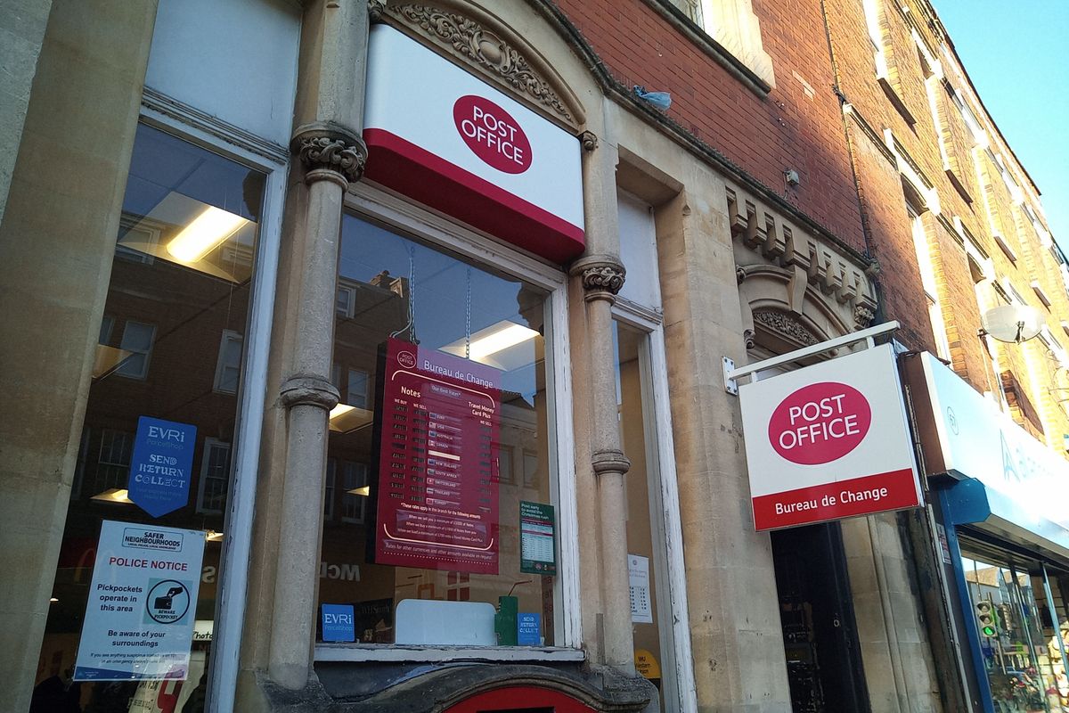 High Barnet Post Office