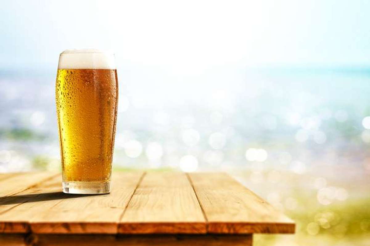 'Uncomfortably hot' weather to cool summer alcohol sales