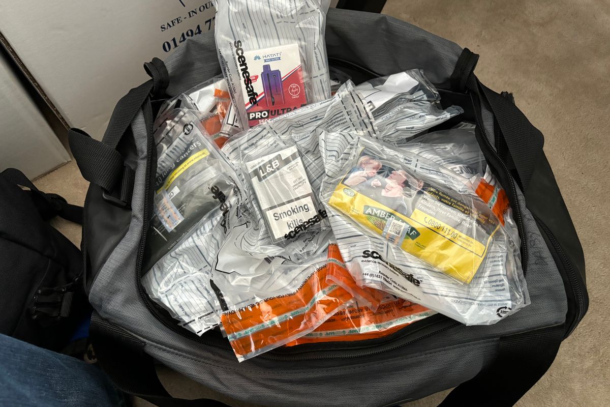 how to report illegal tobacco sales UK