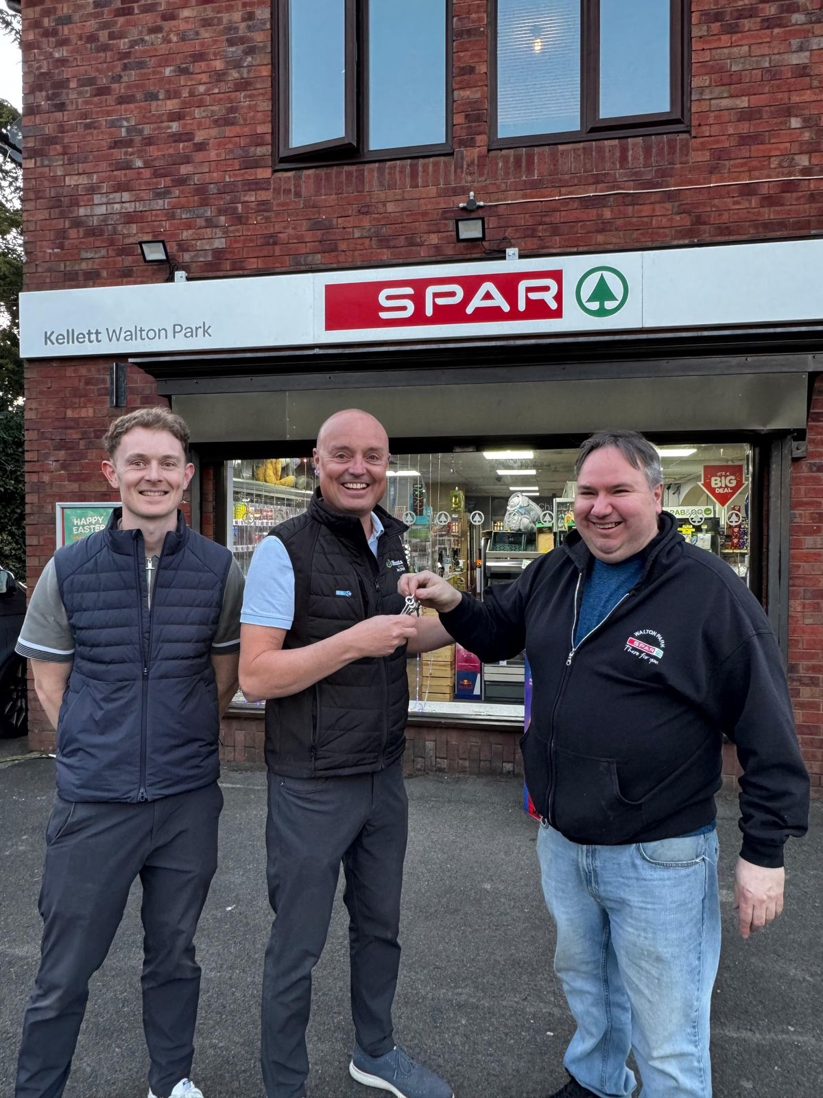 Hunt family reopens revamped SPAR Walton Park with modern design and fresh food upgrades