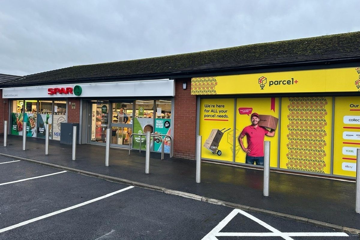 Hunts SPAR group launches innovative in-store parcel concept