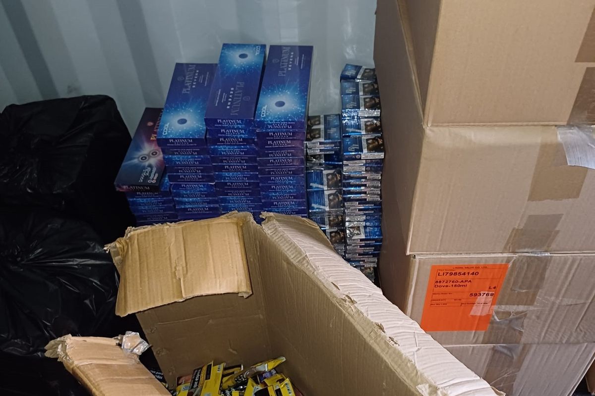 Illegal tobacco and vape seizure in Stoke sends strong warning to UK retailers