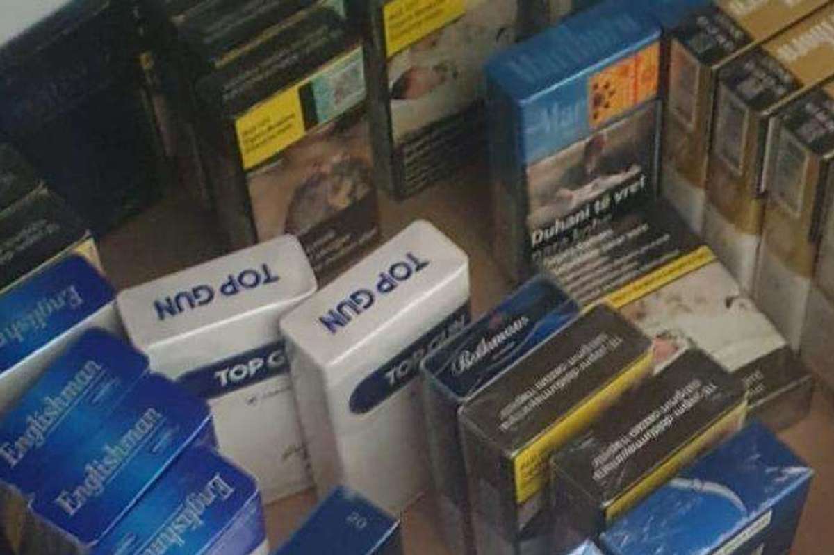 illegal tobacco seized Dagenham