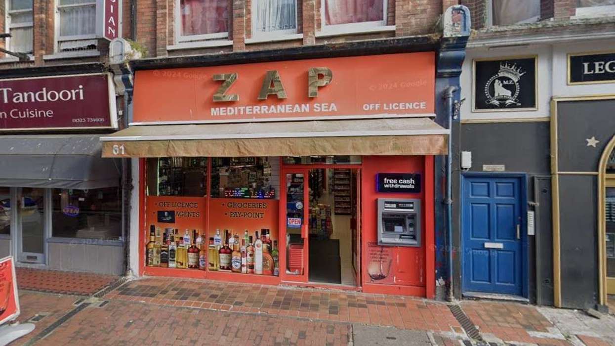 illegal vape sales UK
