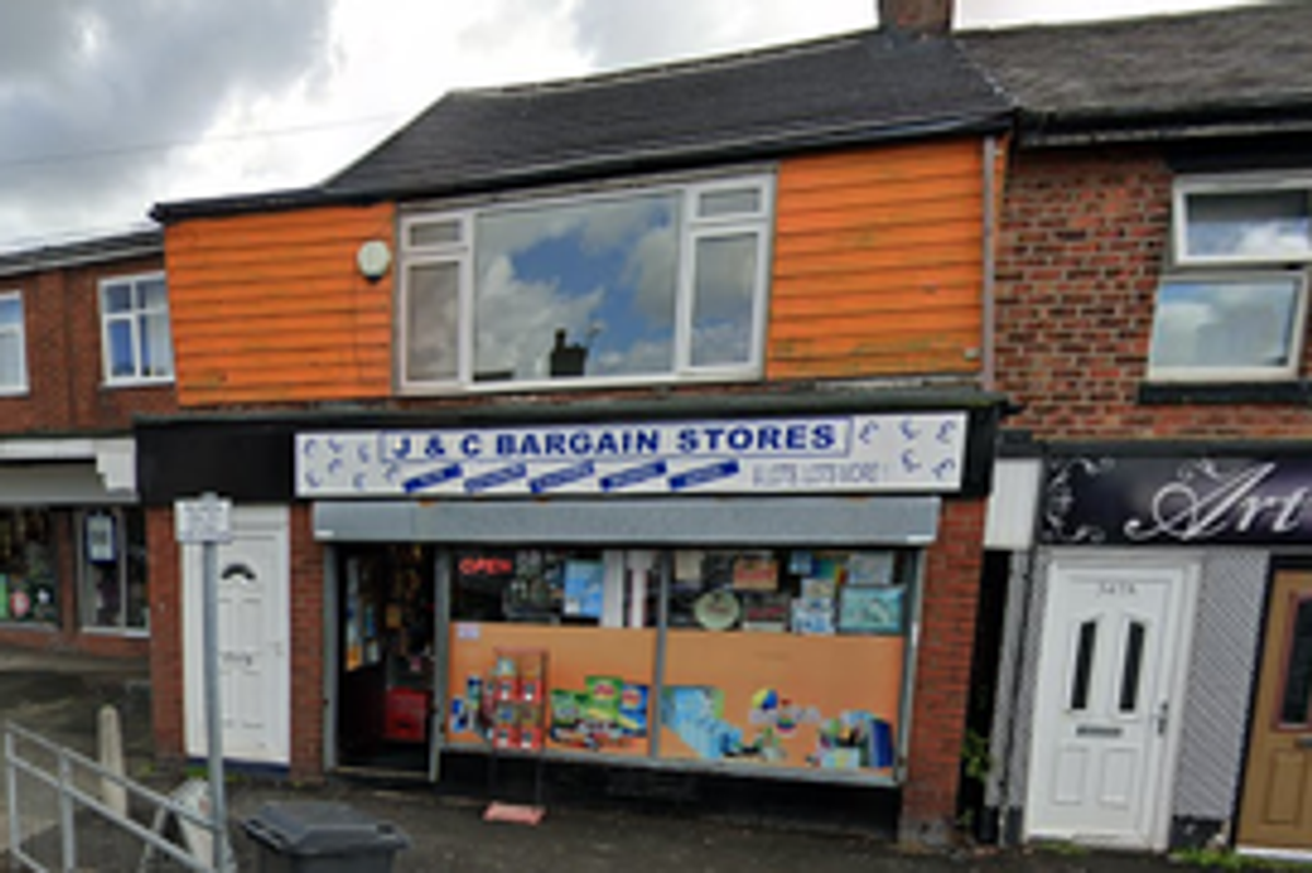 Leyland store fined for selling vape to 13-year-old